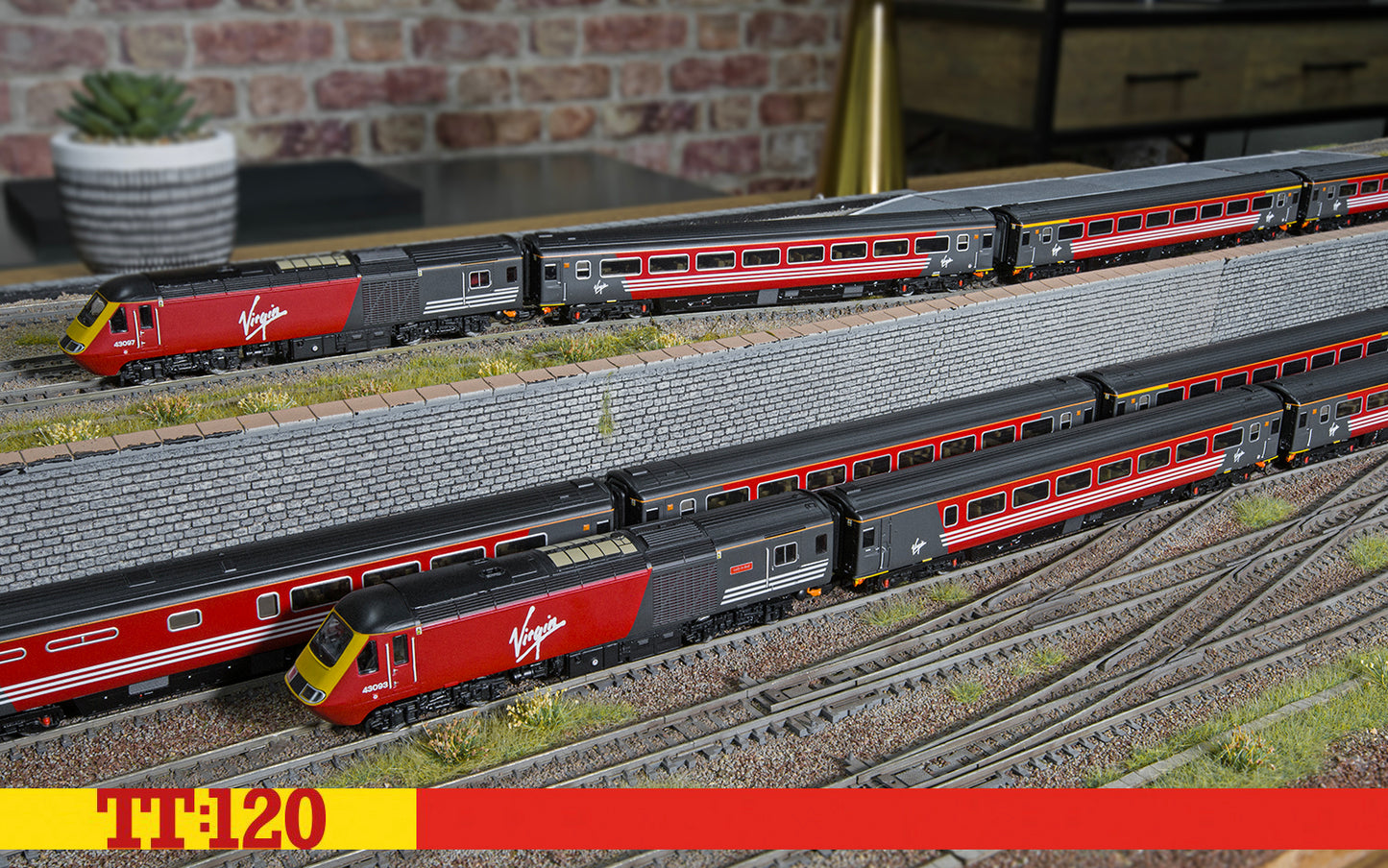 Virgin Class 43 HST Train Pack 43097 + 43093