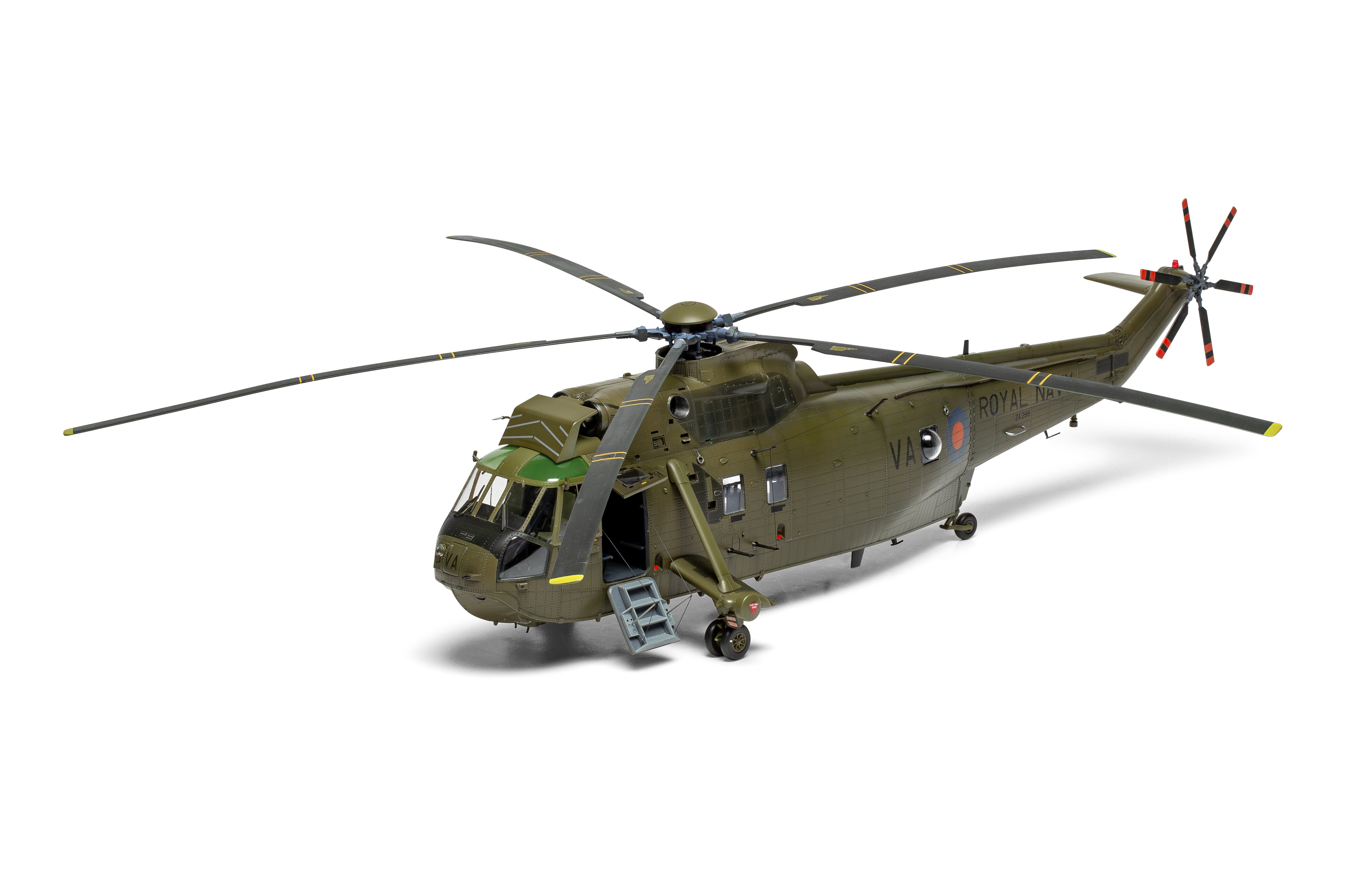 Airfix 1:48 scale Westland Sea King HC 4 helicopter plastic kit