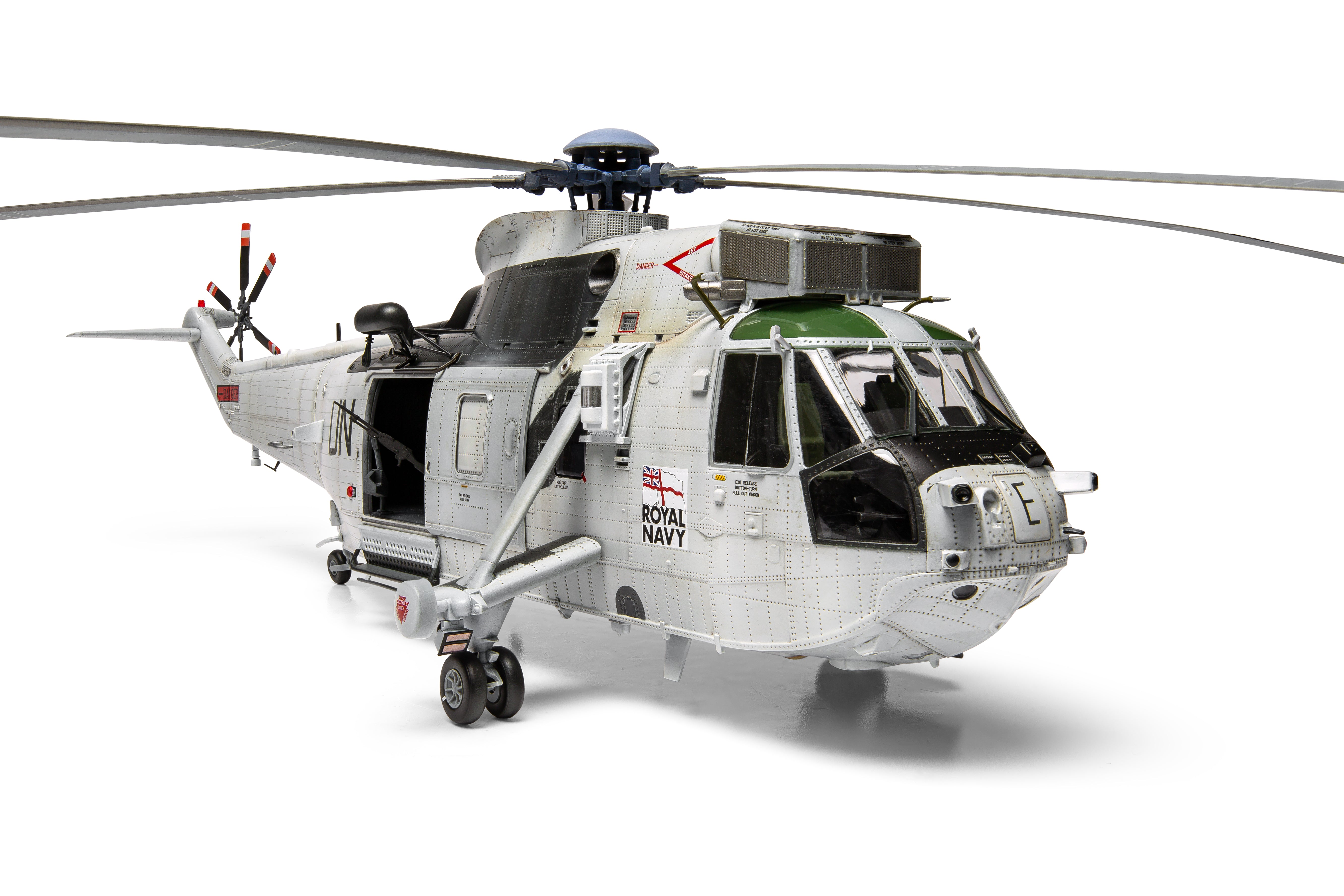 Airfix 1:48 scale Westland Sea King HC 4 helicopter plastic kit