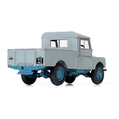 Airfix Land Rover Series 1/43 scale starter set