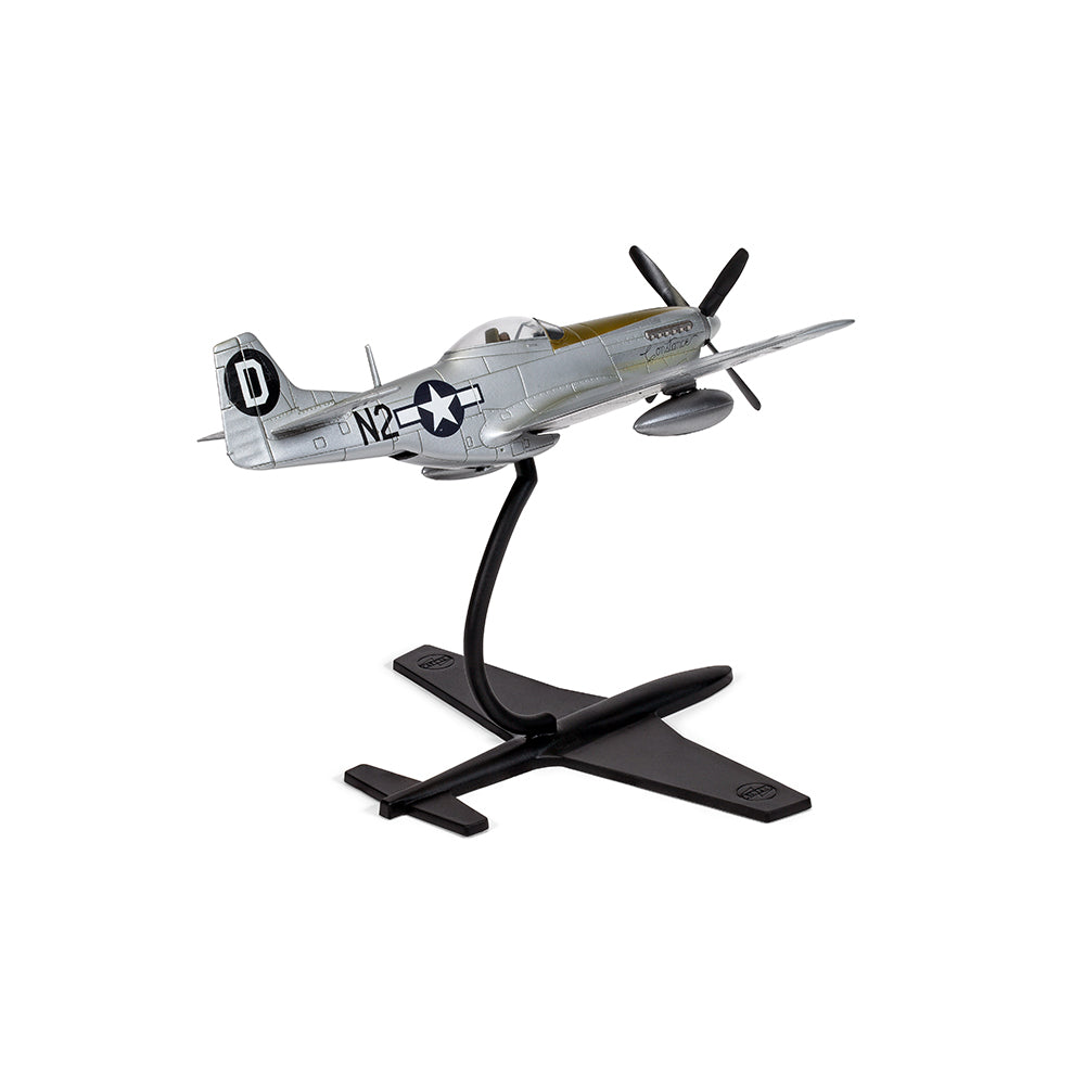 Airfix North American P-51D Mustang 1/72 scale starter set