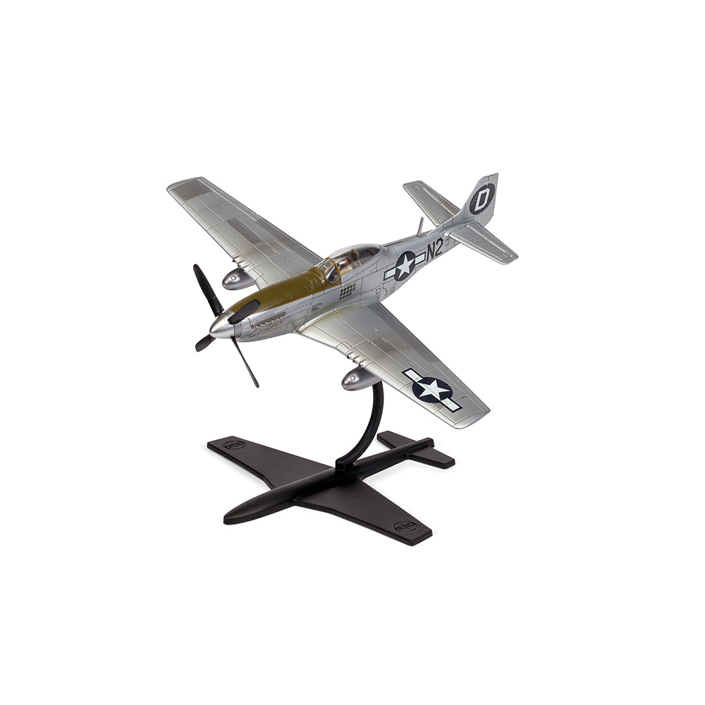 Airfix North American P-51D Mustang 1/72 scale starter set