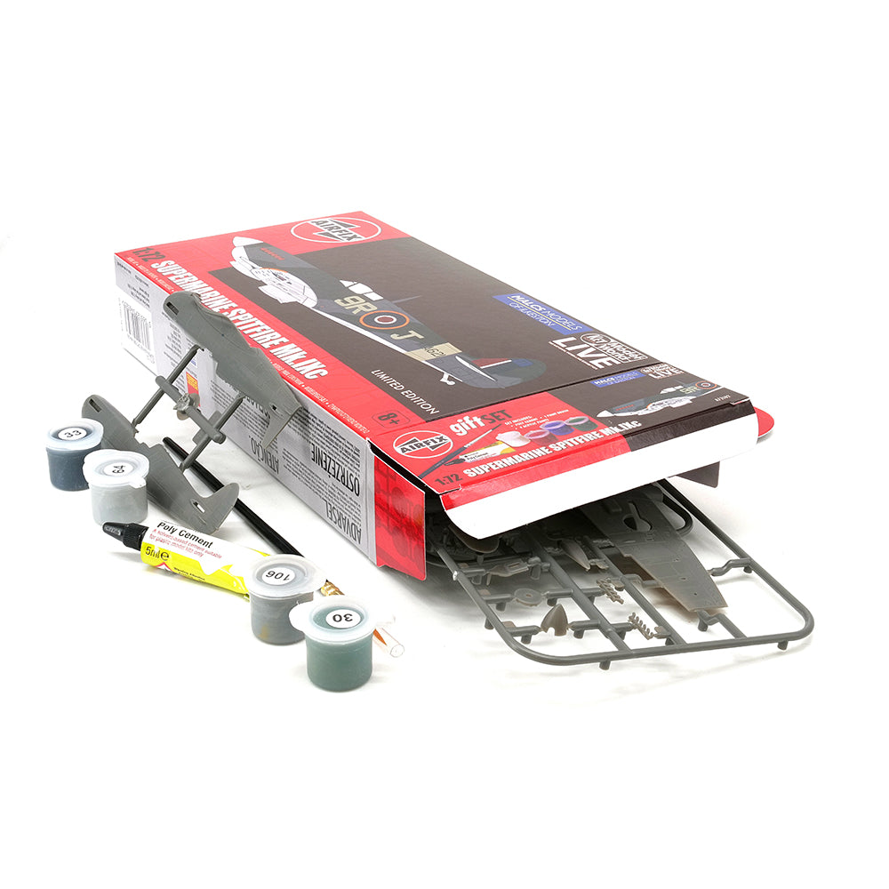 Exclusive Airfix Spitfire Mk.IXc 1/72 scale starter set
