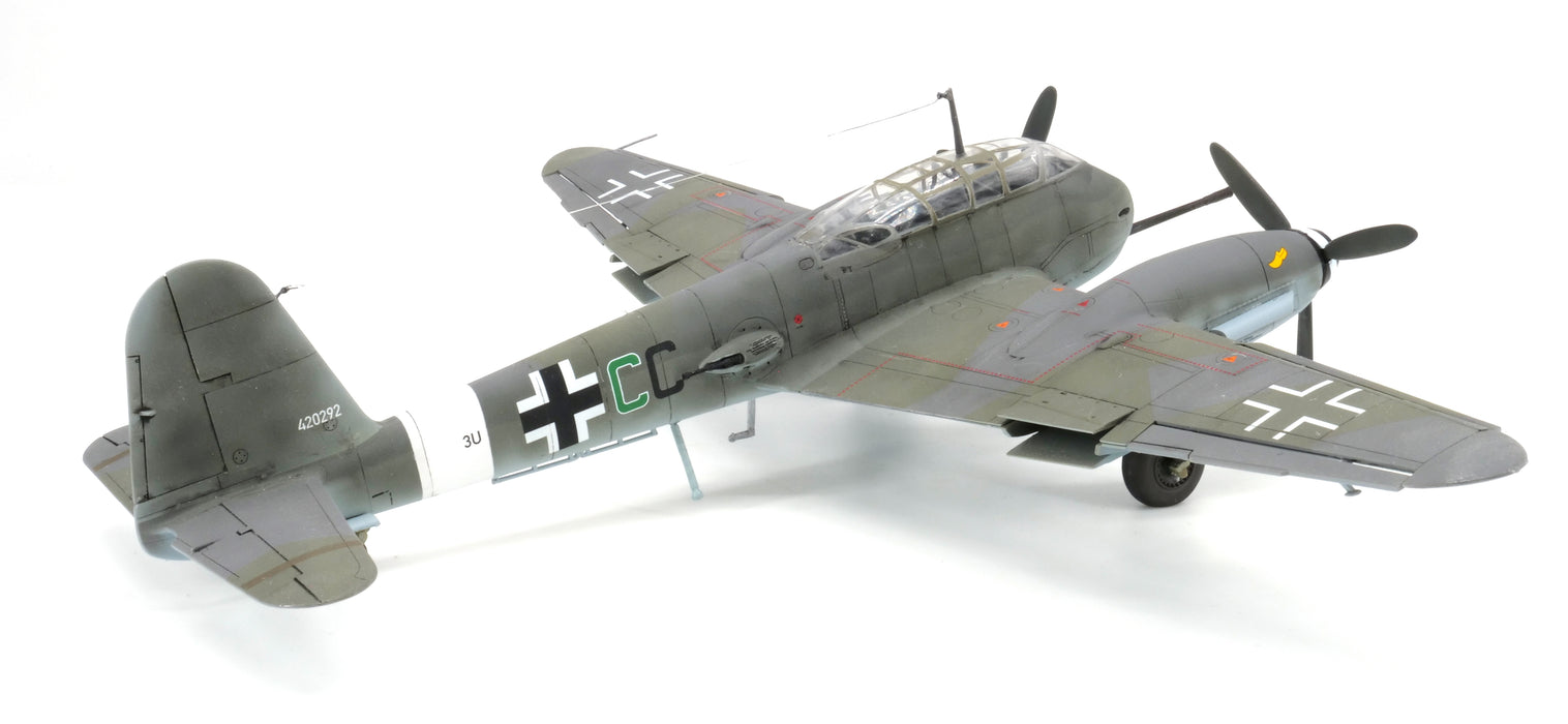 A04066 Messerschmitt Me 410A-1/U2 & U4