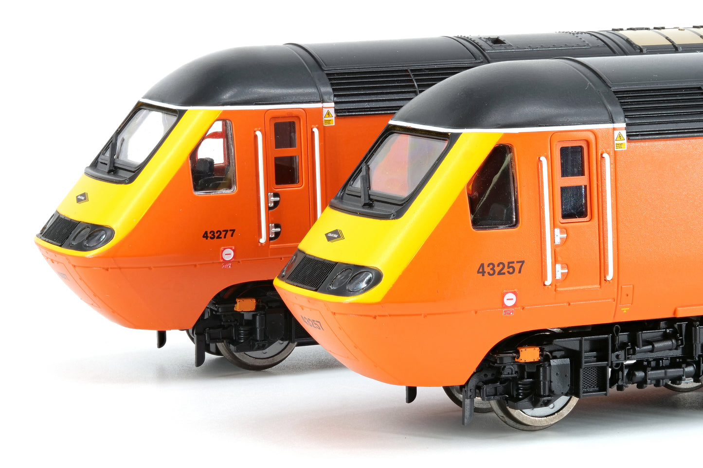 Hornby Colas Rail HST limited-edition train pack DCC ready