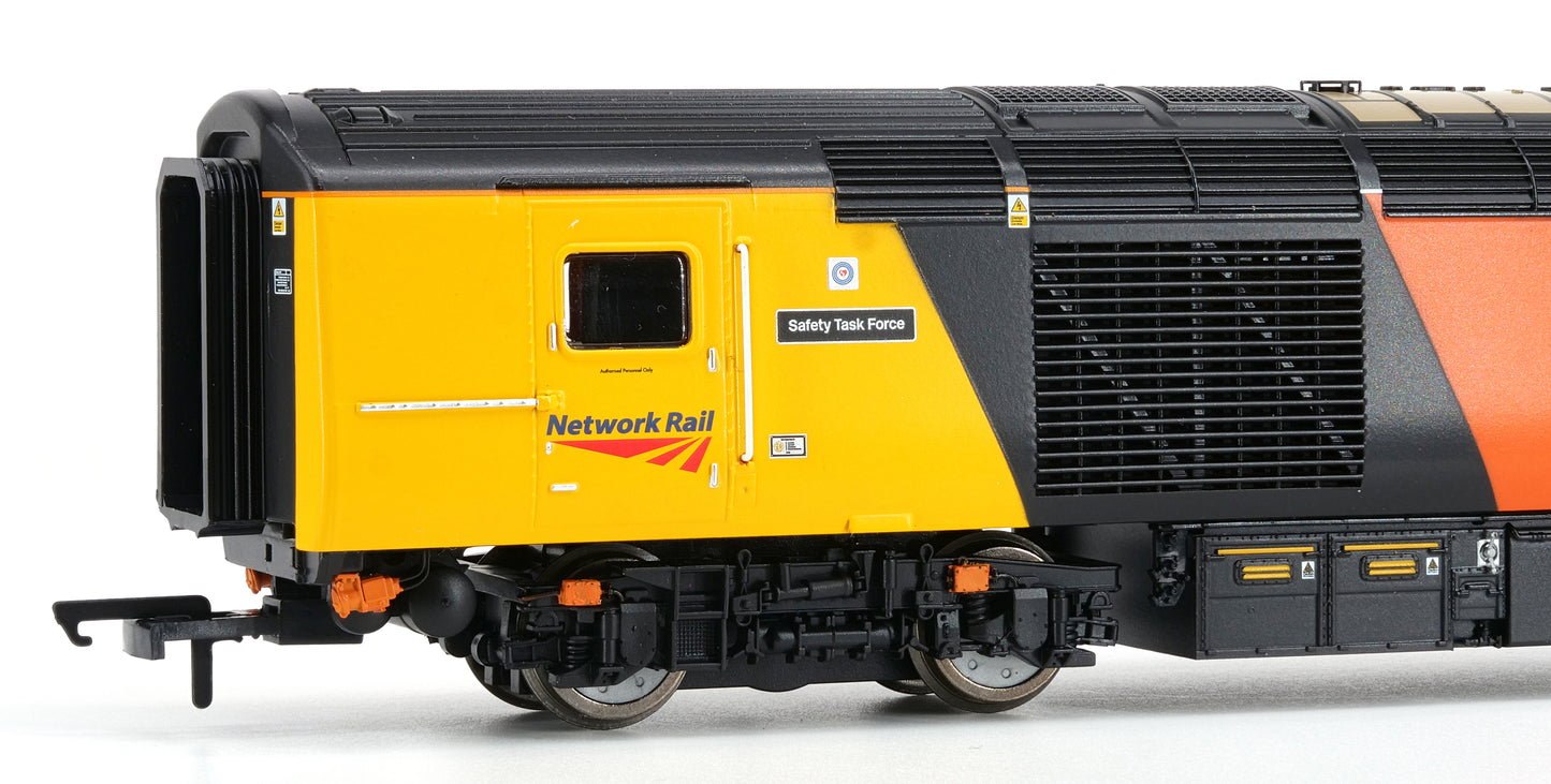 Hornby Colas Rail HST limited-edition train pack DCC ready