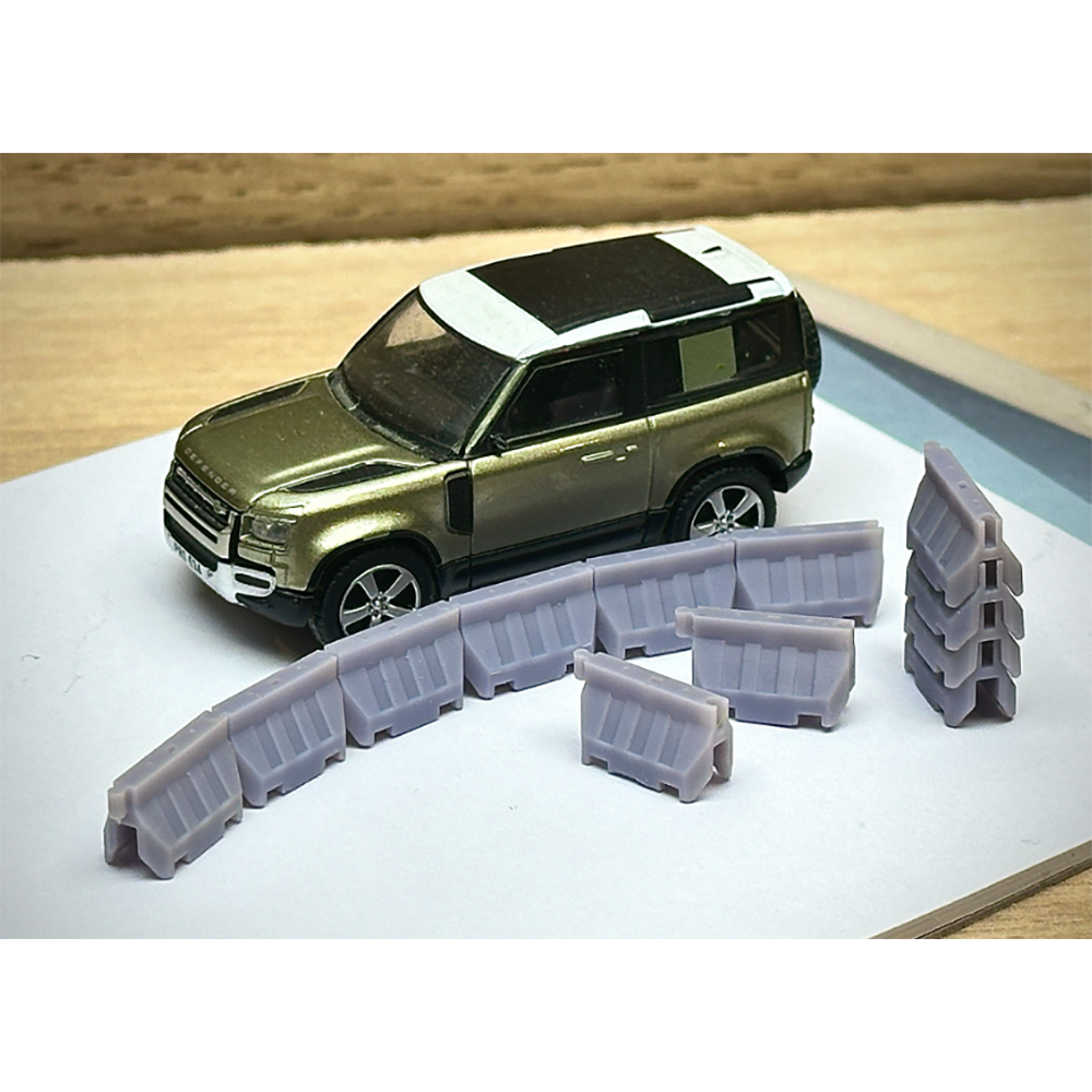 Rusty Rails OO Gauge Traffic/Road Barriers 12 pack