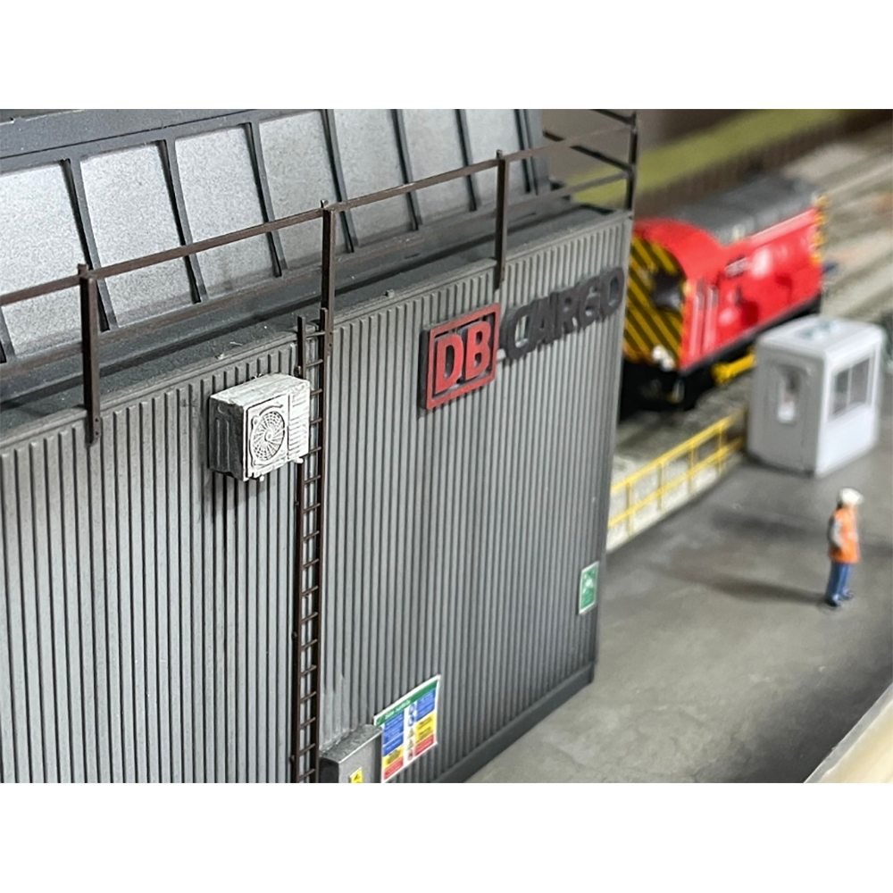 Rusty Rails OO Gauge Air Conditioning Unit 5 pack