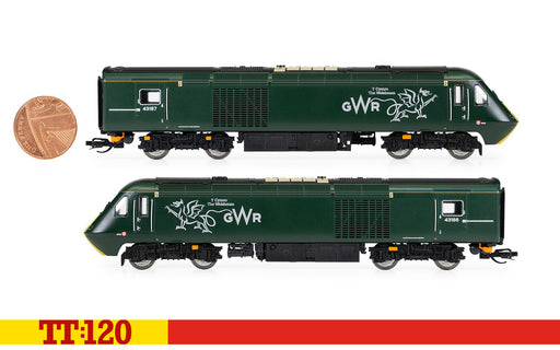 Horby TT:120 Class 43 HST power cars in GWR green.