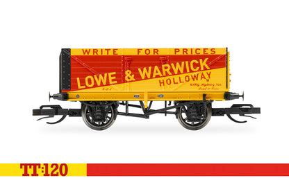 Hornby TT:120 7 plank wagon triple pack